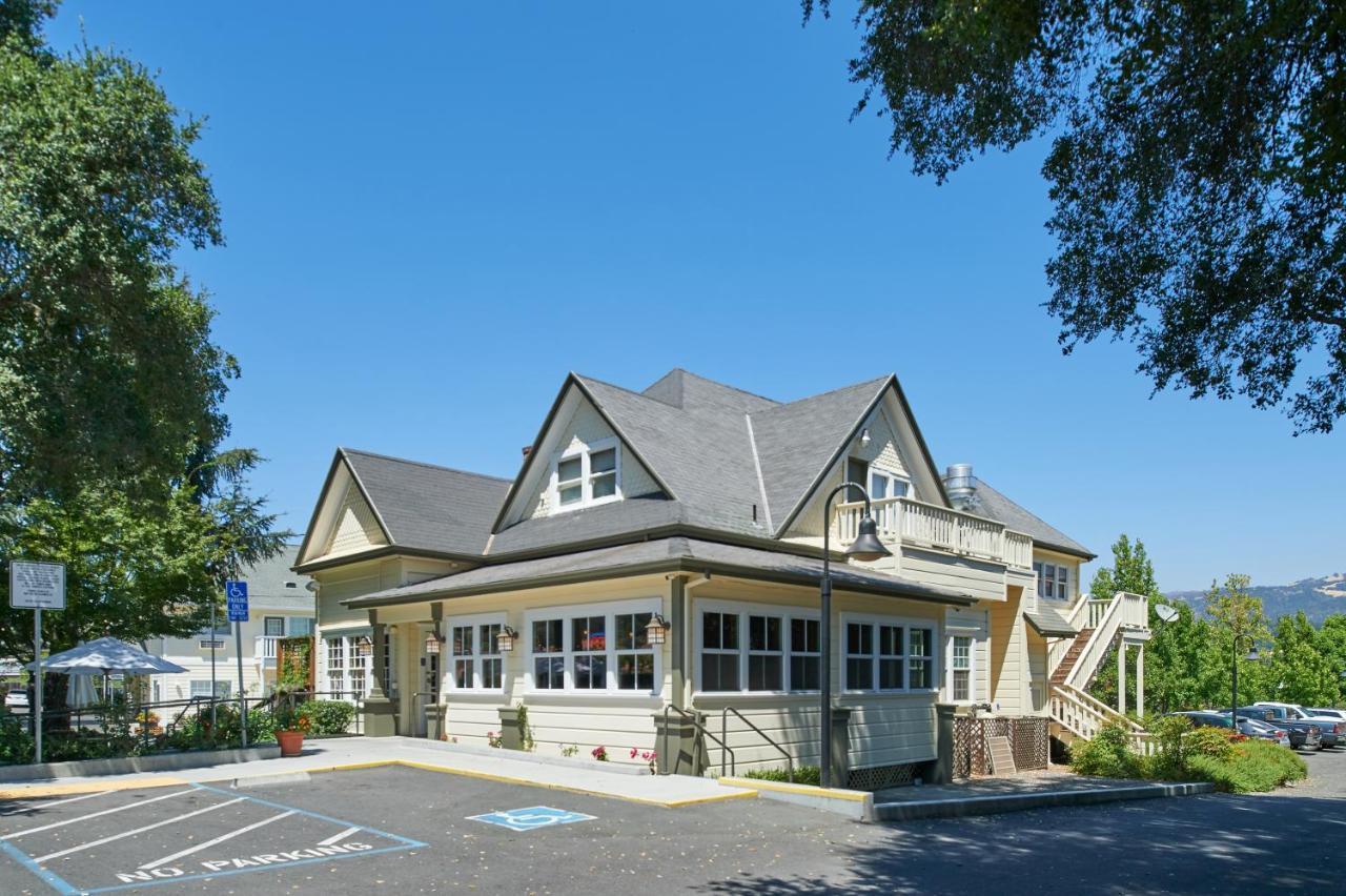 Geyserville Inn Exterior foto